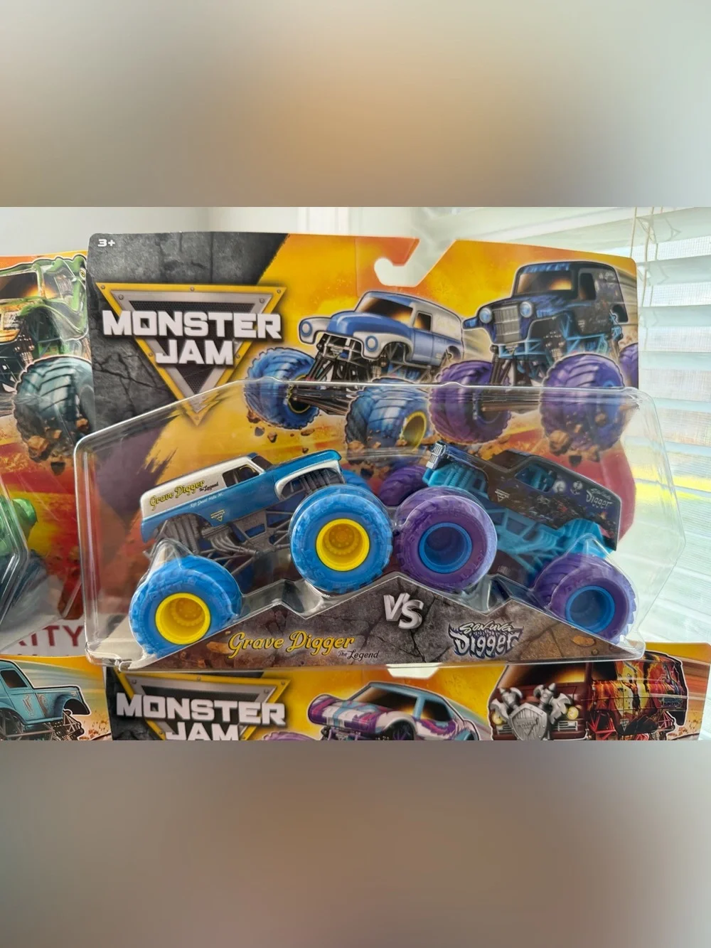Monster Jam 1.64 serie 34 Kraken/Pirate’s Curse/Grave Digger/El toro Loco